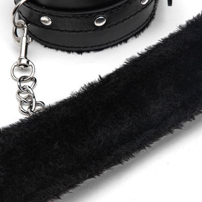 Pack Accesorios de Juguetes Sexuales Látigo Esposas Antifaz SSP340003
